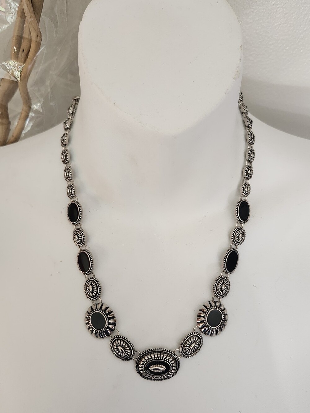 Vtg Napier Silver Tone Black Onyx Oval Statement Necklace